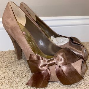 Paris Hilton Brown Suede Platform Heels with Bows